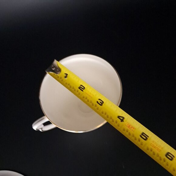 Colclough Bone China Teacup & Saucer Set Gold Trim Leaf Design England - Picture 8 of 12